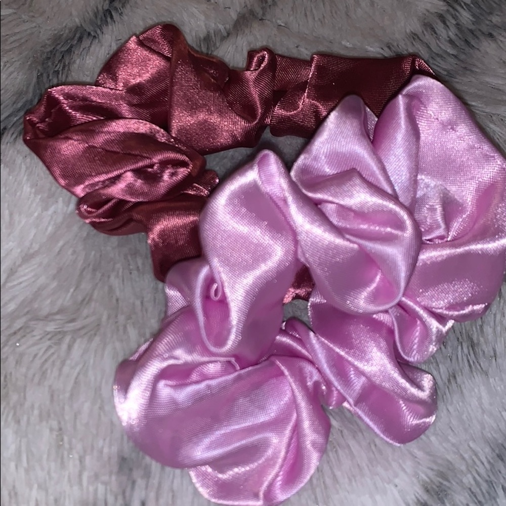 Scrunches